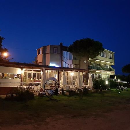 Flora Hotel Burhanli Экстерьер фото