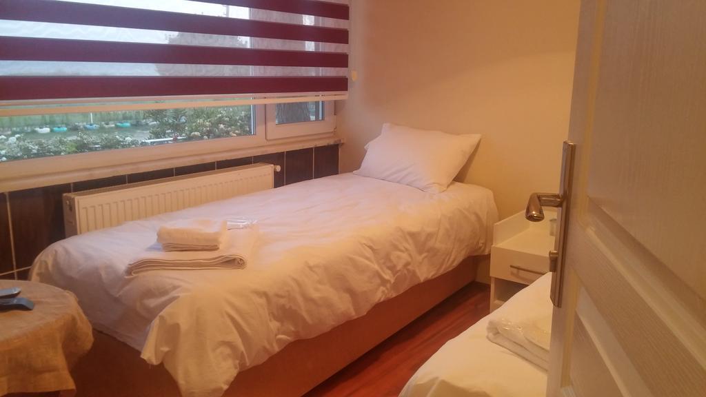 Flora Hotel Burhanli Экстерьер фото