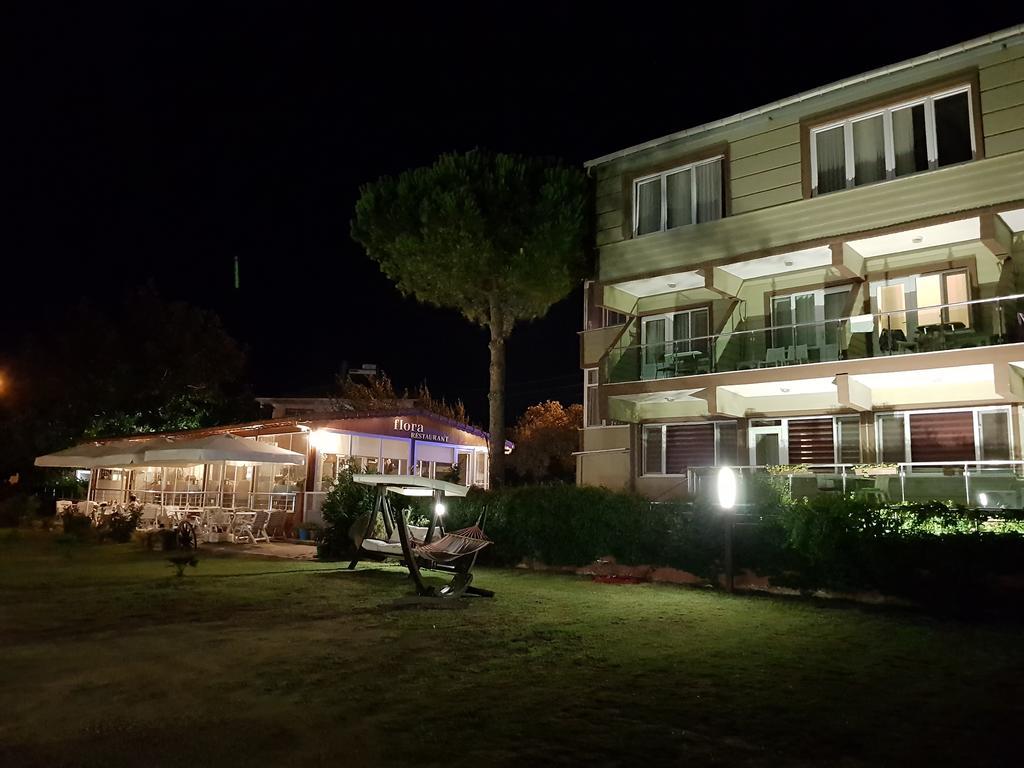 Flora Hotel Burhanli Экстерьер фото