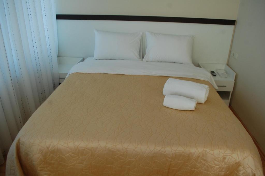 Flora Hotel Burhanli Номер фото